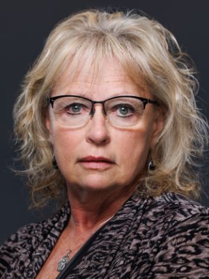 DESIREE HALE BZ0A7088-Edit (1)